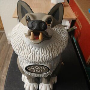 Howling Wolf Cookie Jar